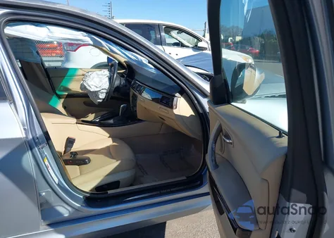 2009 BMW 328I from USA, damaged, VIN WBAPH775X9NM47109